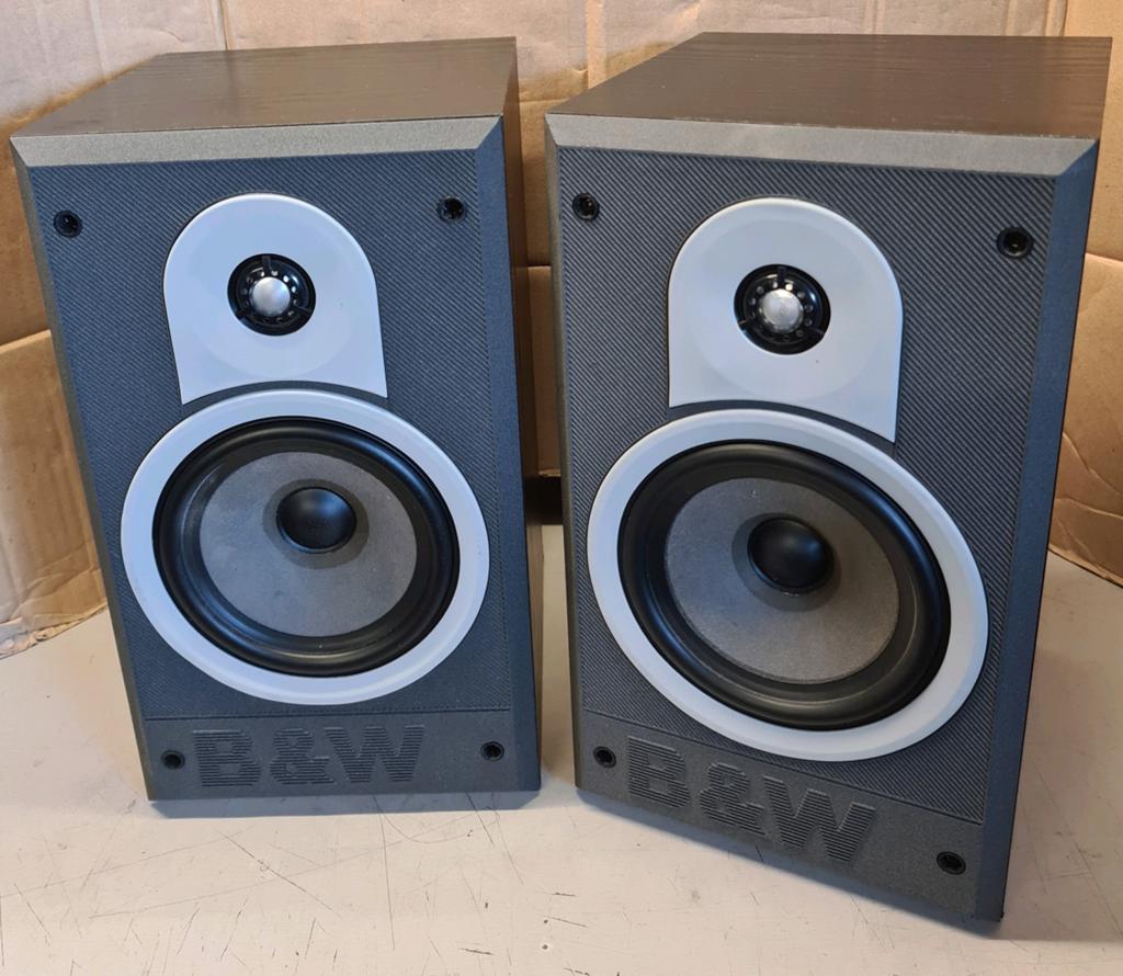 Bowers en wilkins dm-550 luidsprekers matching pair