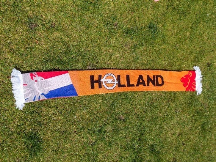 Opel Holland sjaal - Oranje met zonverkleuring, Kleding | Heren, Onbekend, Overige maten, Ophalen of Verzenden, Sjaal
