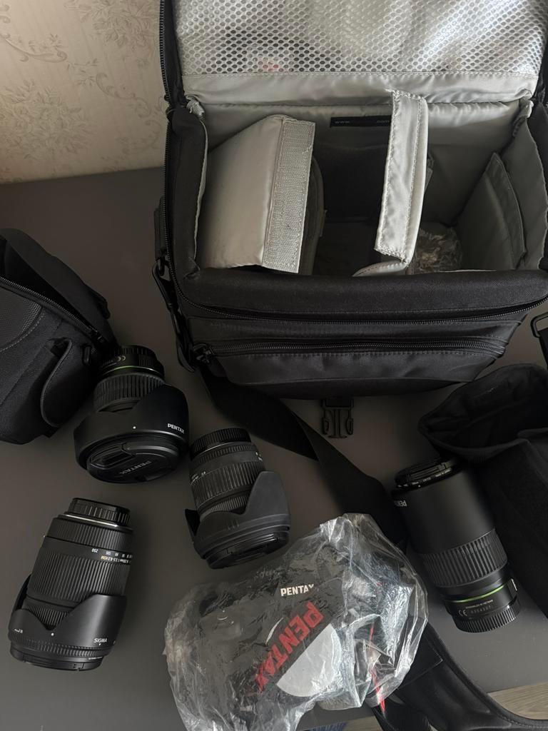 Pentax K200d spiegelreflex camera inclusief 4 lenzen, Gebruikt, Spiegelreflex, Ophalen of Verzenden, Pentax