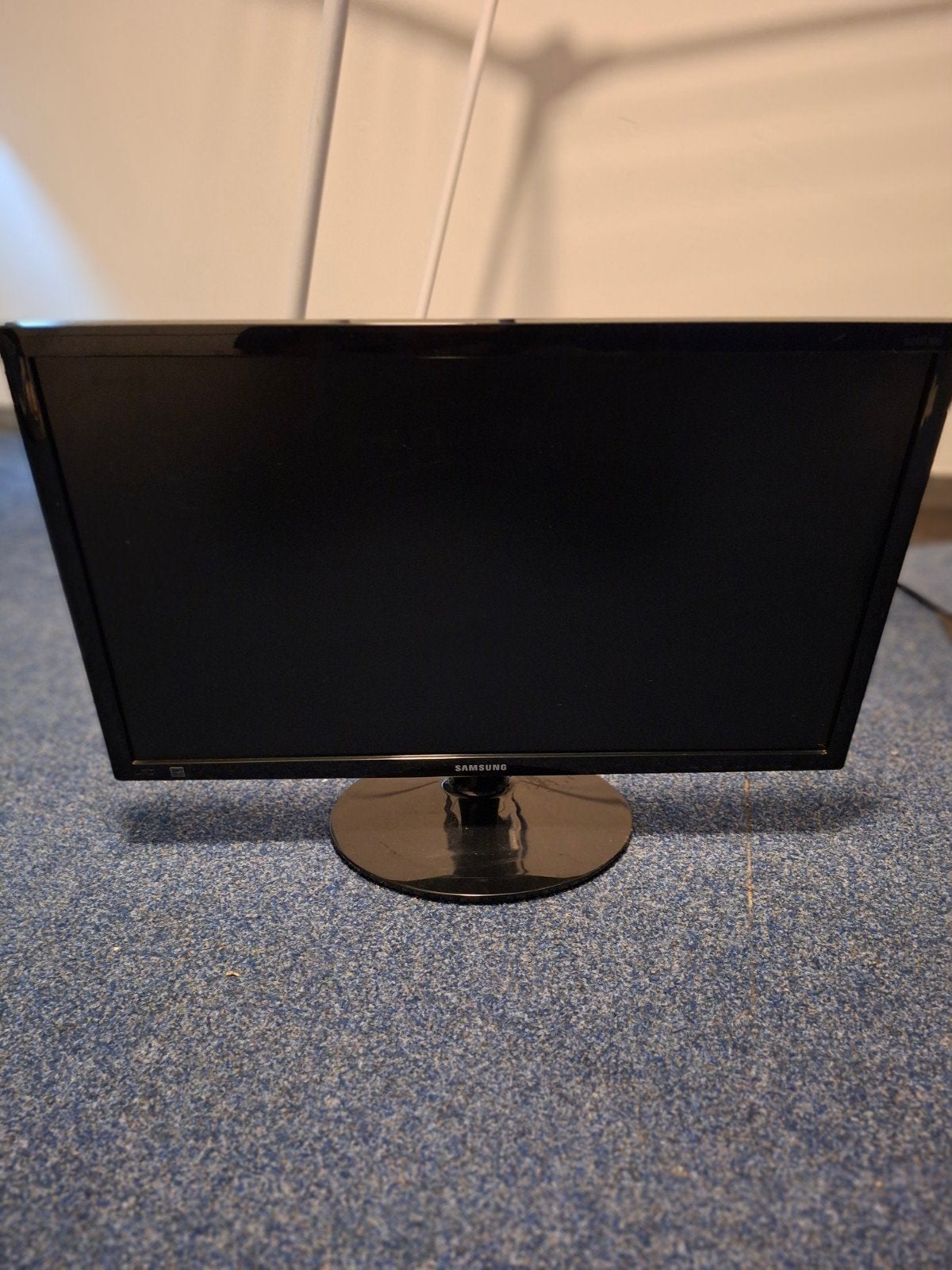 Samsung S24D300H Monitor - Full HD, HDMI, 24 inch, Ophalen, Full HD, Samsung, Gebruikt