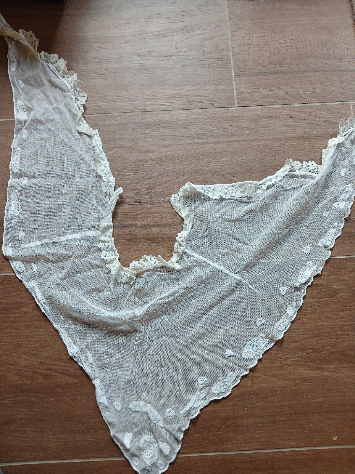 tipdoeken fries kostuum friese klederdracht kleding oorijzer, Ophalen