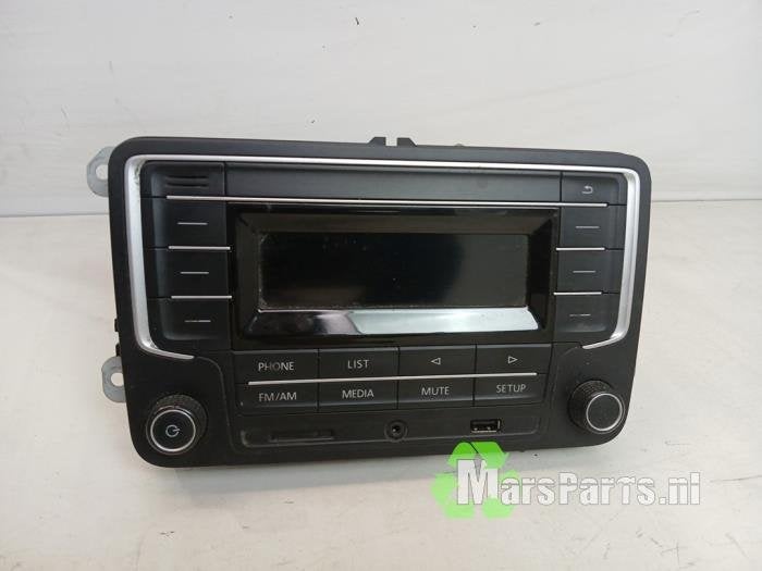 Radio van een Volkswagen Caddy, Gebruikt, -, Volkswagen, -