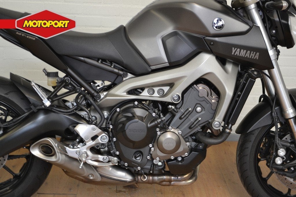 Yamaha MT 09 ABS (bj 2014), Klantenservice@yamaha-motor.nl, Koolhovenlaan 101
1119 NC  Schiphol-Rijk, NL, Naked bike, Yamaha Motor Europe N.V.