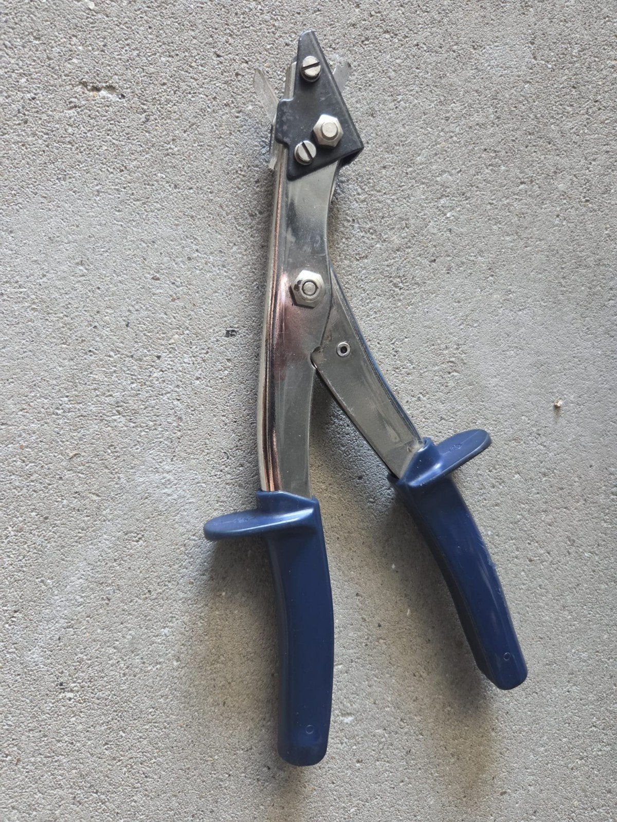 Leisteenschaar met pons, Doe-het-zelf en Verbouw, Ophalen, Gebruikt, ., .