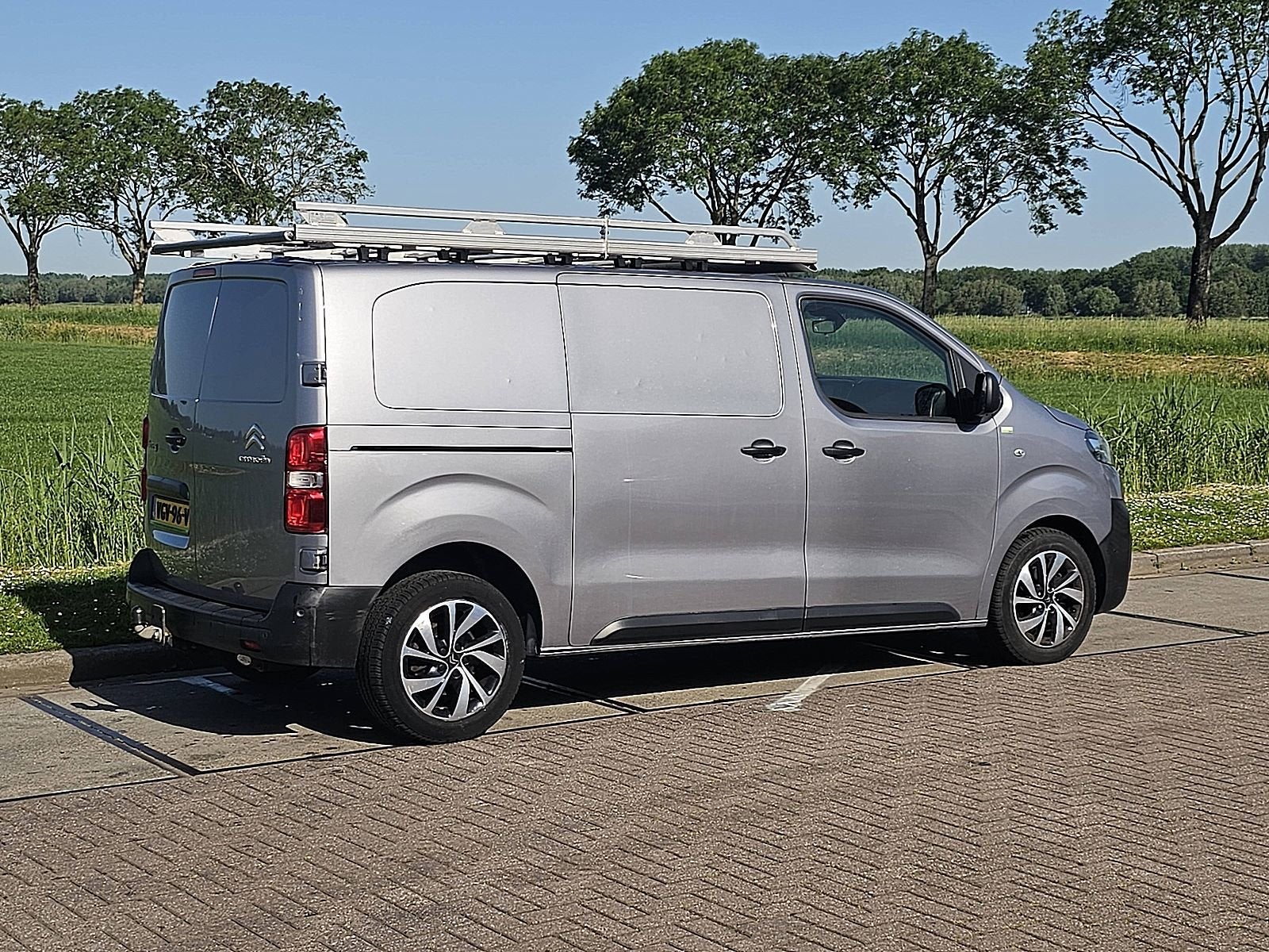 CITROEN JUMPY 2.0HDI 122pk airco trekhaak, Auto's, Gebruikt, Euro 6, 4 cilinders, Citroën