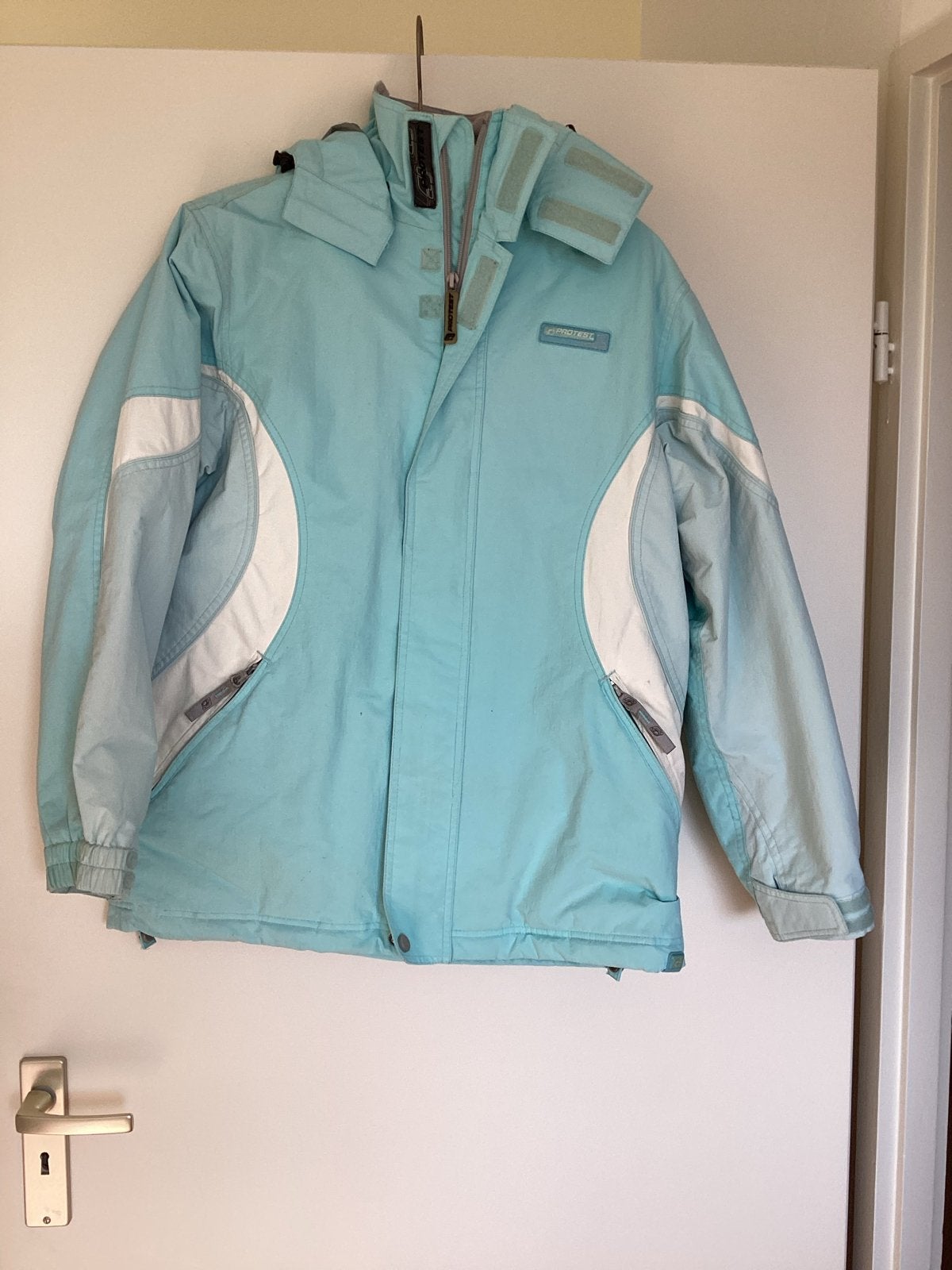 Protest skijas ijsblauw maat 176, Kleding | Dames, Ophalen of Verzenden, Gedragen, Maat 46/48 (XL) of groter, Jack