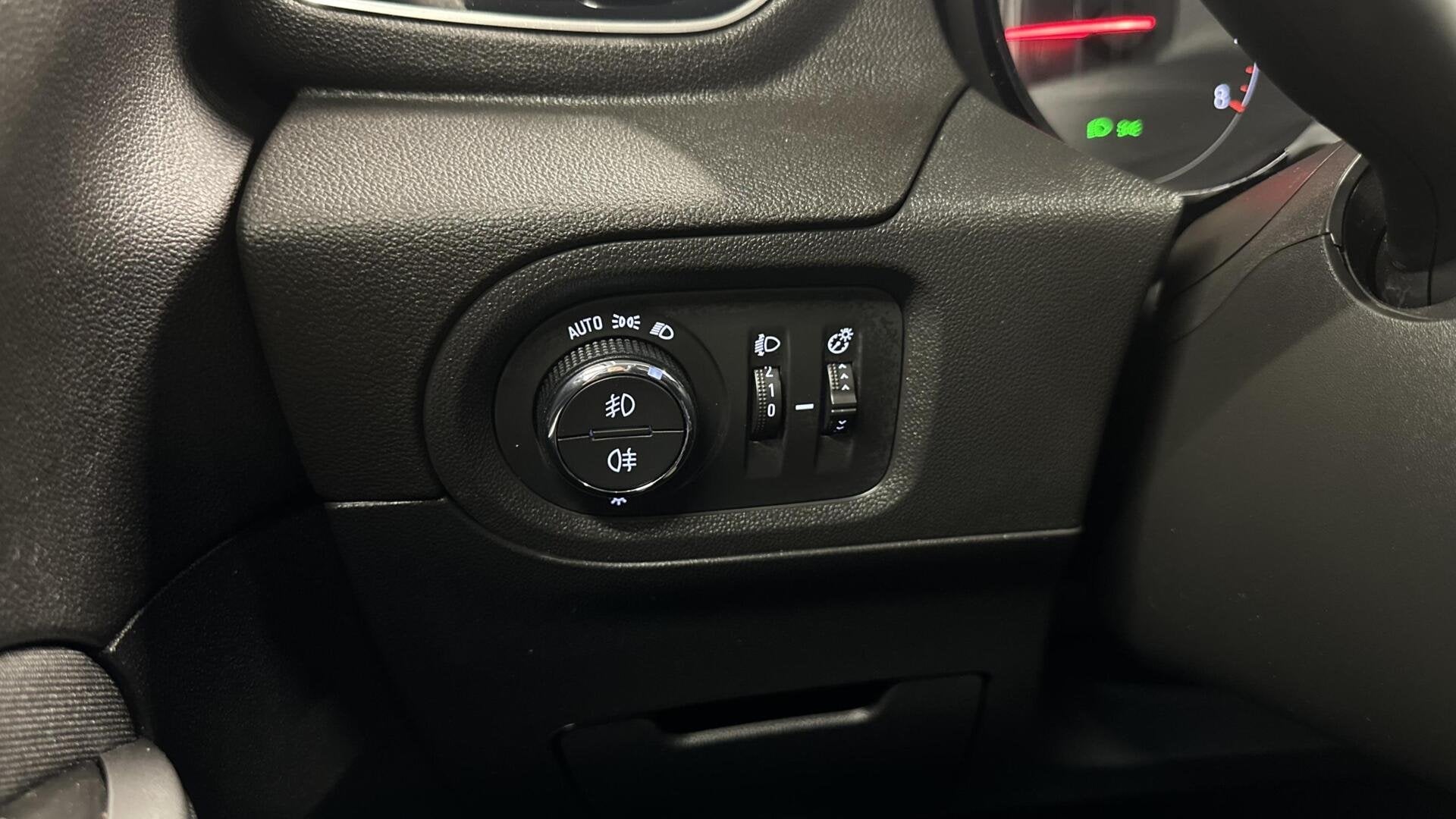 Foto 26 van Opel Grandland X 1.2 Turbo Innovation AUTOMAAT STOELVER CRUI