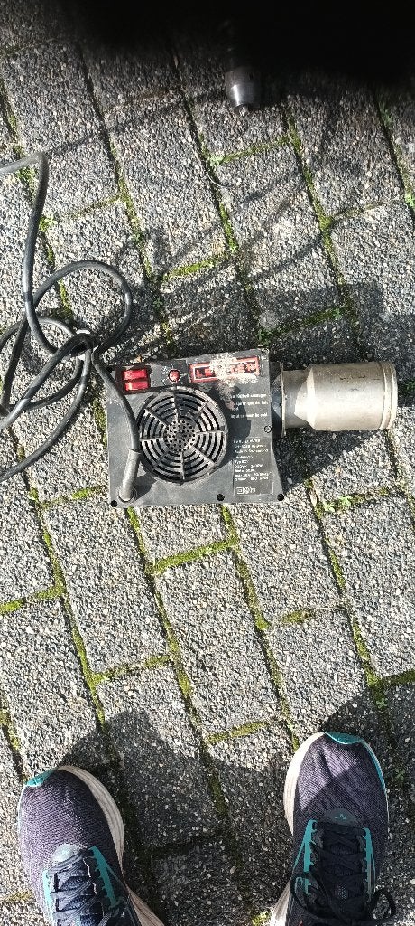 Leister CH-6060 Sarnen Industriële  / Föhn – 2400W, Ophalen, Gebruikt