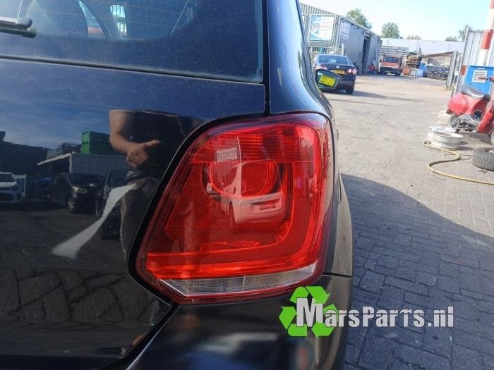 Achterlicht rechts van een Volkswagen Polo, Gebruikt, -, Volkswagen, -