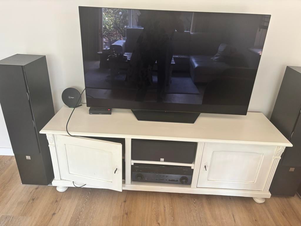Tv meubel, Huis en Inrichting, Kasten | Televisiemeubels, 150 tot 200 cm, Ophalen of Verzenden, Zo goed als nieuw, Minder dan 100 cm