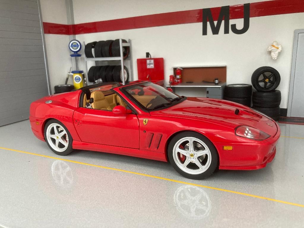 Ferrari Superamerica 1:18 Hot Wheels Elite (Zie tekst!!) MJ, Ophalen of Verzenden, Gebruikt, Auto, Hot Wheels