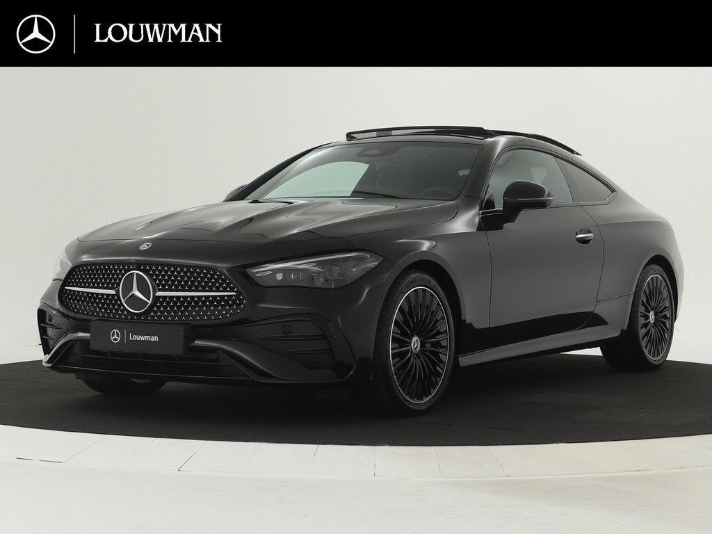 Mercedes-Benz CLE Coupé 300 4MATIC AMG Line | Nightpakket |, Auto's, Mercedes-Benz, Automaat, Zwart, 4 cilinders, 258 pk