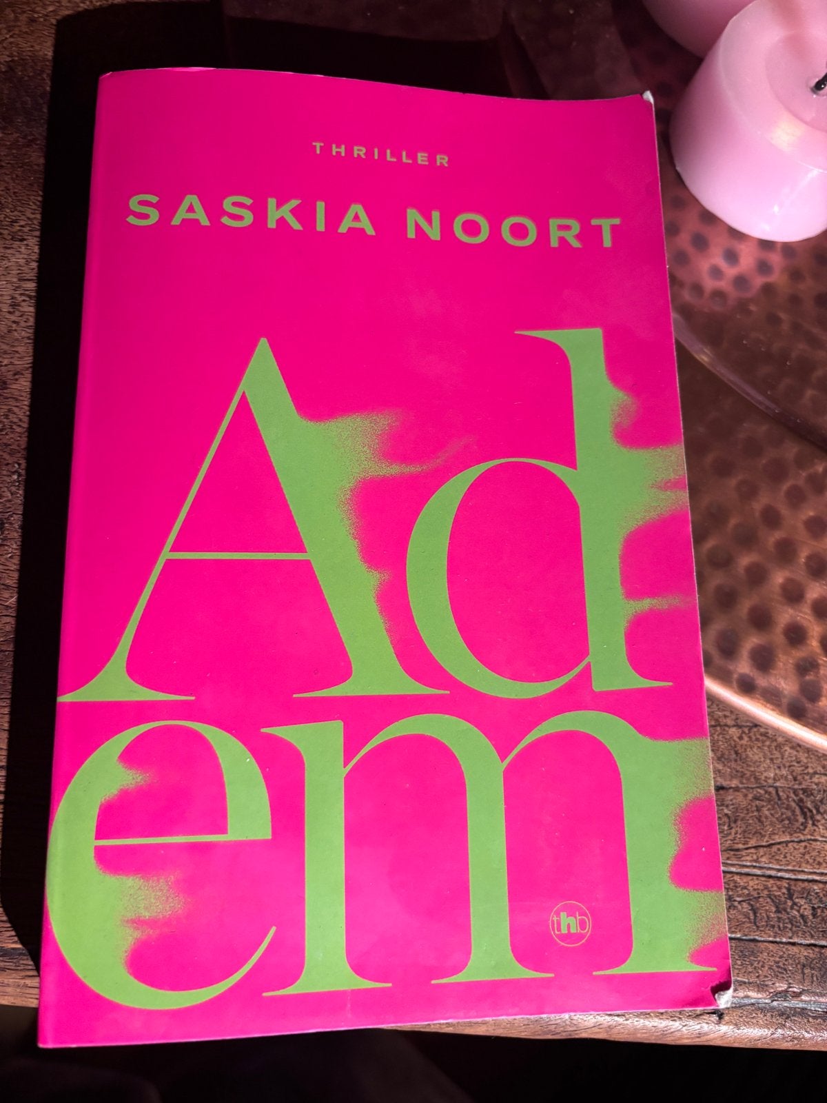 Boek Saskia Noort - Adem (Z.g.a.n.), Ophalen of Verzenden, Zo goed als nieuw