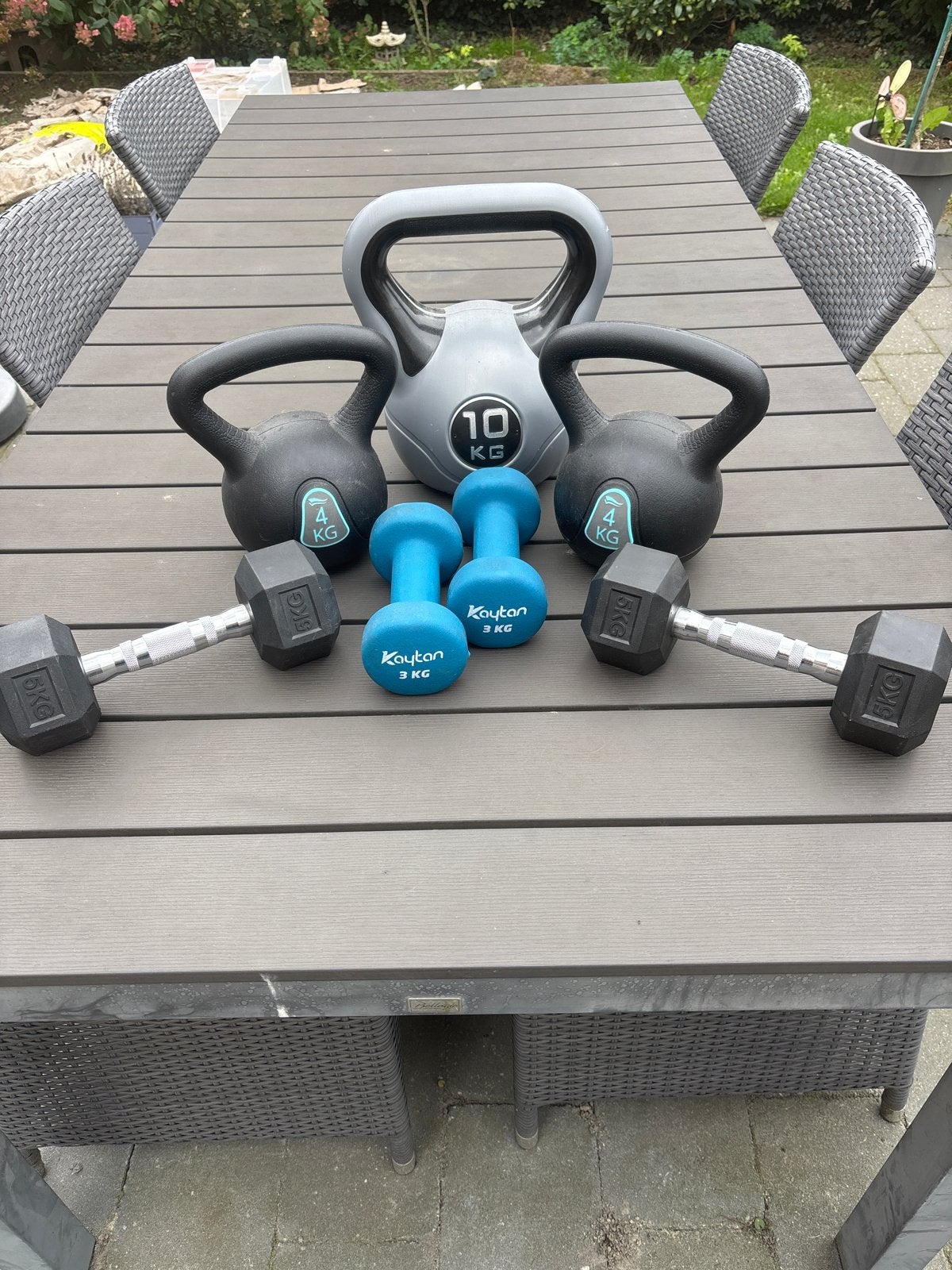 Kettlebells en dumbbells set - Diverse gewichten, Ophalen, Gebruikt, Armen, Dumbbell