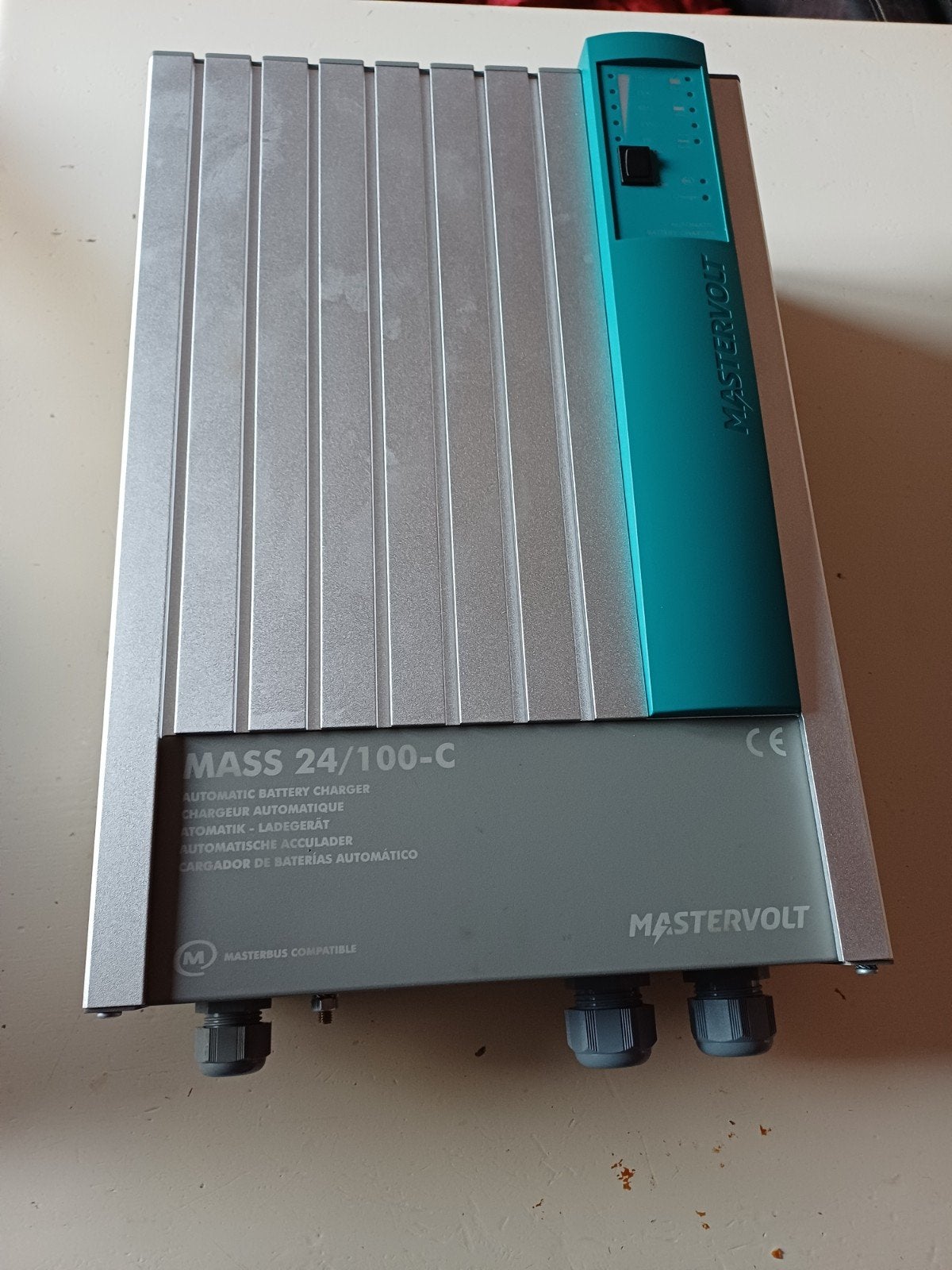 Mastervolt Mass 24/100-C Acculader - zo goed als nieuw, Ophalen of Verzenden, Zo goed als nieuw, Motor en Techniek