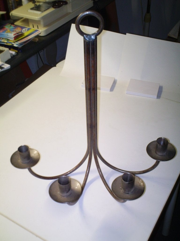 Wandkandelaar voor 4 kaarsen. NIEUW !!, Huis en Inrichting, Woonaccessoires | Kandelaars en Kaarsen, Zwart, Nieuw, Ophalen of Verzenden