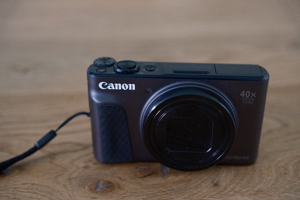 Canon PowerShot SX730 HS (met 40x optische zoom), Ophalen, Zo goed als nieuw, Compactcamera, Accu