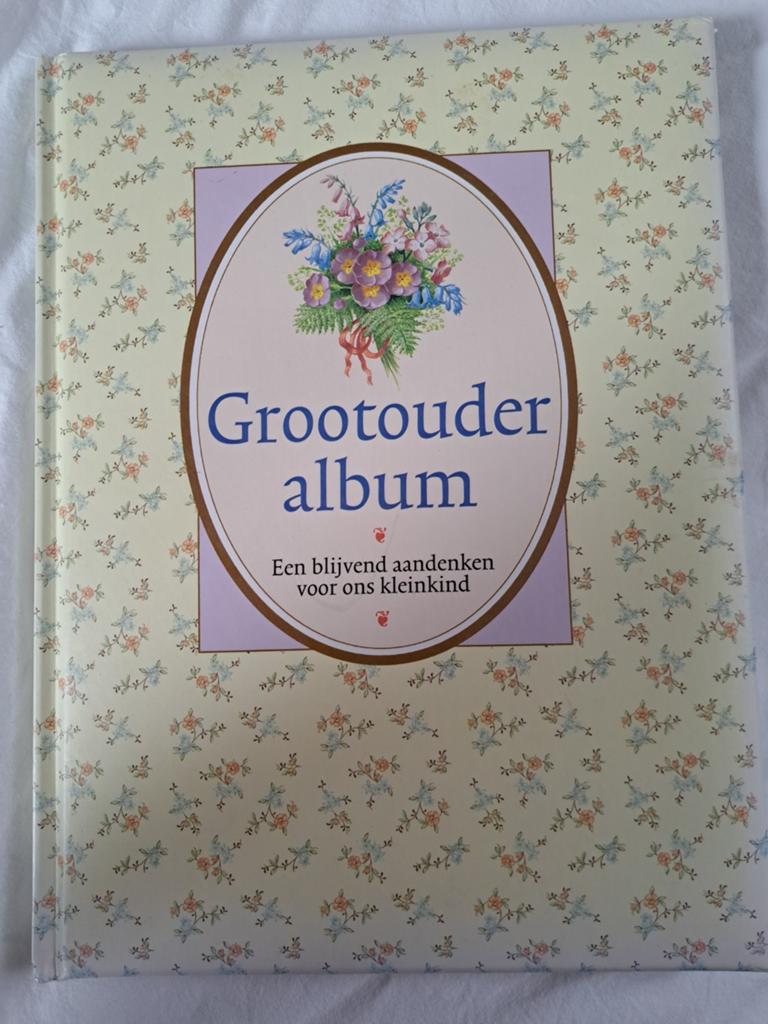 Grootouder album, Ophalen of Verzenden, Zo goed als nieuw