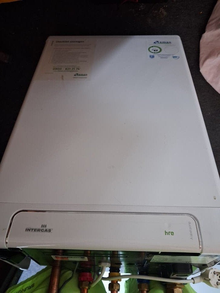 Intergas kombi kompakt hre 28 24 a cw4 bj 2024, Ophalen, Minder dan 60 cm, Cv-ketel of Combi-ketel, 30 tot 80 cm
