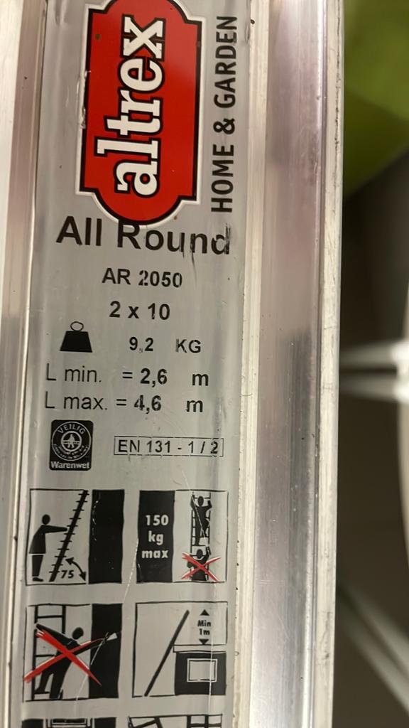 Altrex ladder 2 x 10 zeer netjes, Ophalen, Zo goed als nieuw, Rolsteiger of Kamersteiger, 5 meter of hoger