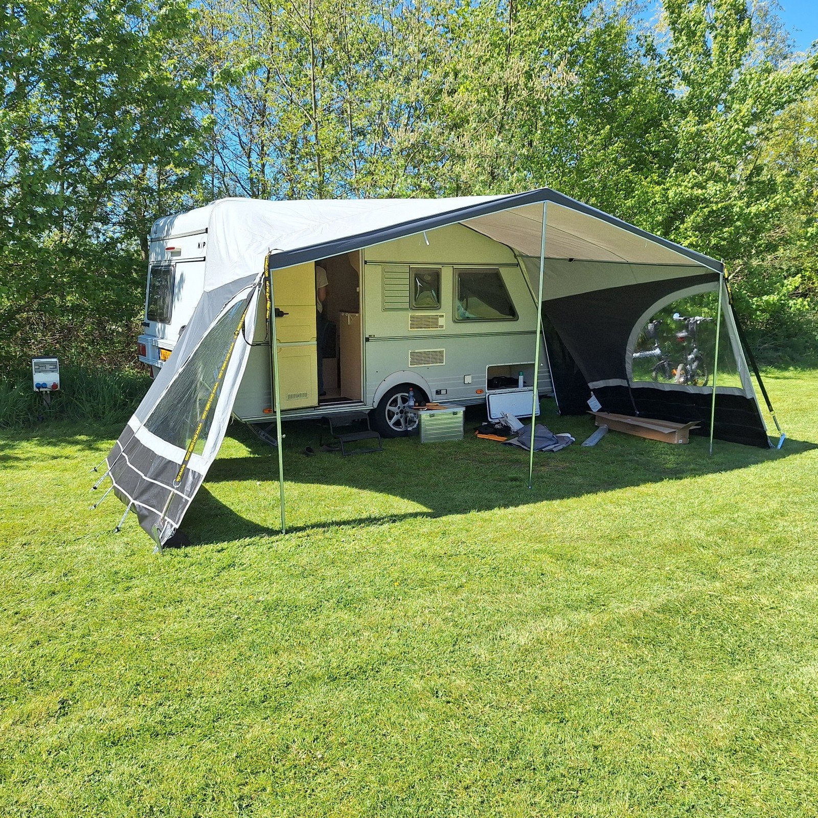 Kip 41S caravan, Particulier, Tot en met 2