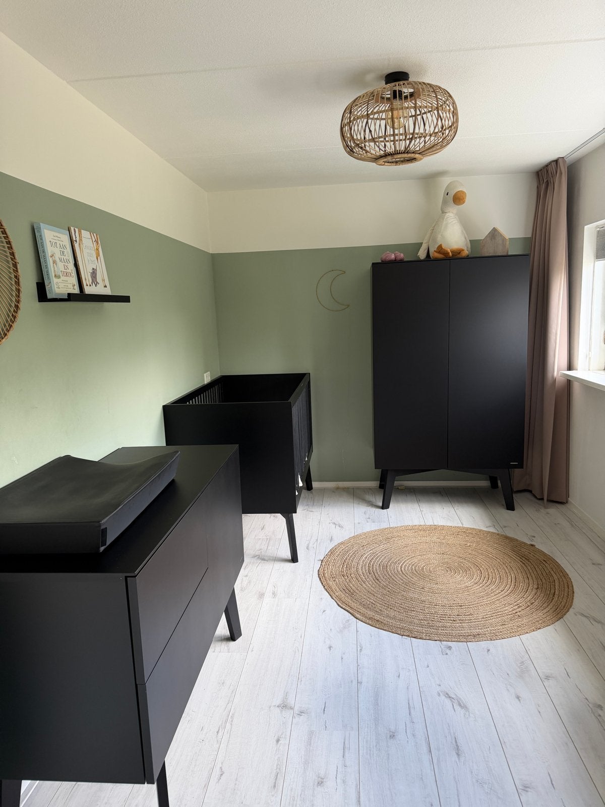 Kidsmill Sixties Complete Babykamer: Commode, Ledikant, Kast, Ophalen, Gebruikt, Jongetje of Meisje