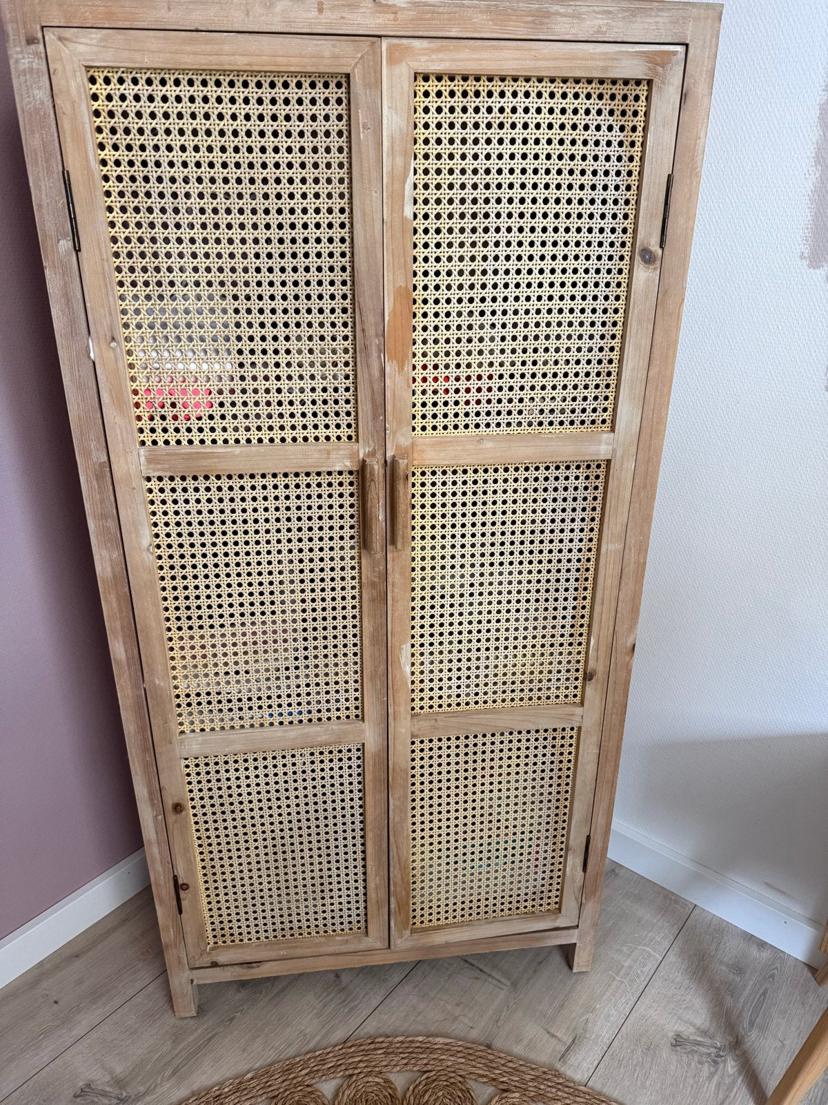 Stijlvolle rotan kledingkast met deuren, Ophalen, Gebruikt, 100 tot 150 cm, 50 tot 100 cm