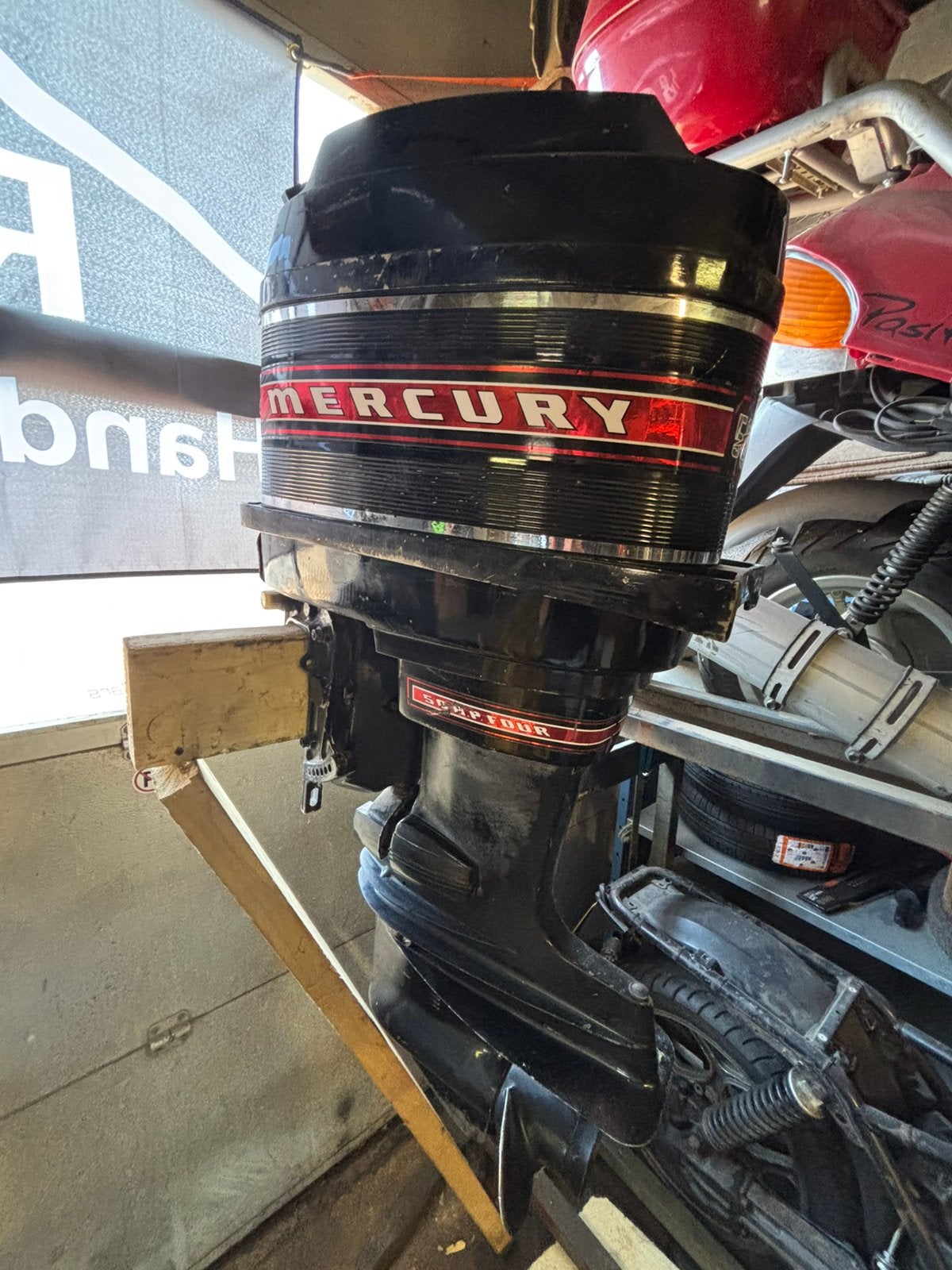 Mercuy merc 500 buitenboordmotor 50pk 4 cilinder, Watersport en Boten, Ophalen, Zo goed als nieuw, Motor en Techniek, Motorboot