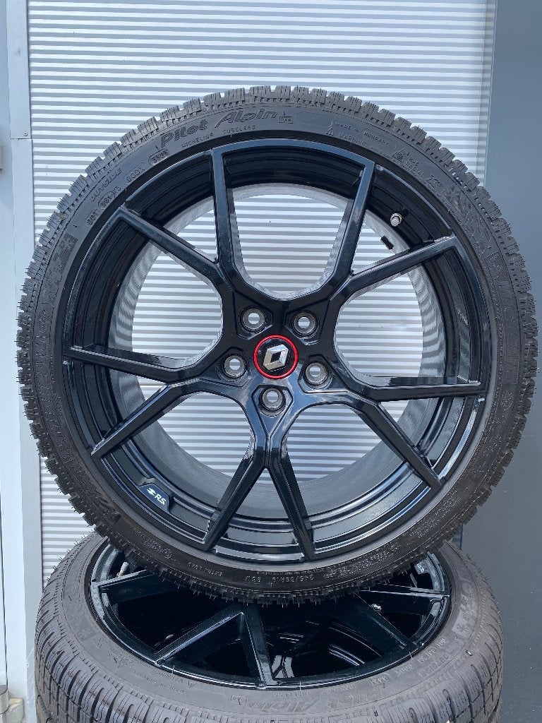 Renault Megane 4 RS BLACK LIGHT FUJI 19" ALU VELGEN + BANDEN, 245 mm, Banden en Velgen, Nieuw, Winterbanden