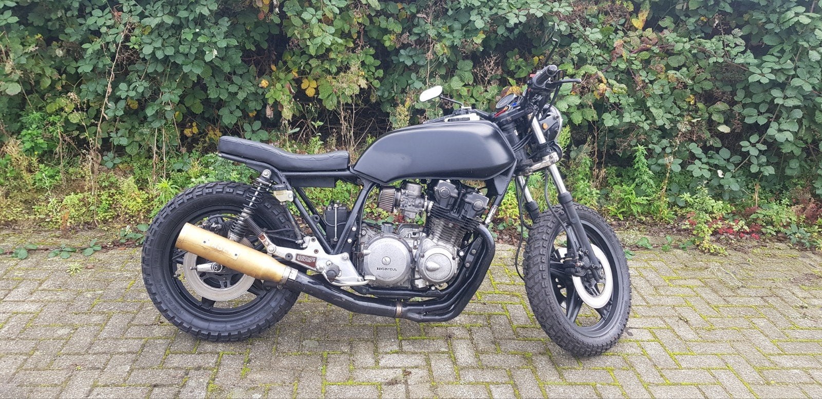cb 900 café racer, Overig