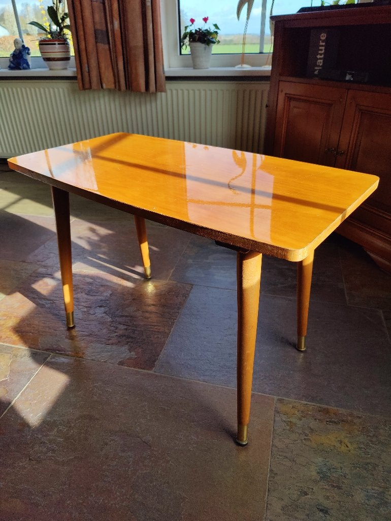 vintage retro jaren 70  bijzettafeltje 76br  40 diep 49 hoog, Huis en Inrichting, Gebruikt, Retro jaren 70, 55 tot 75 cm, Rechthoekig