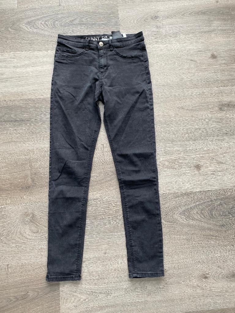 H&M skinny fit jeans broek nette staat maat 152 DJ, Broek, Gebruikt, Meisje, H&M