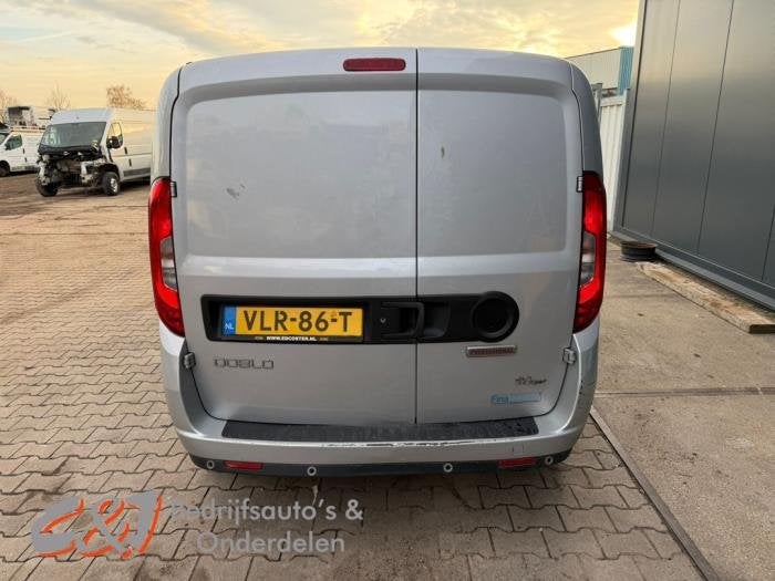 Achterdeur Bus-Bestelauto van een Fiat Doblo (COLEST61), Gebruikt, -, Deur, -