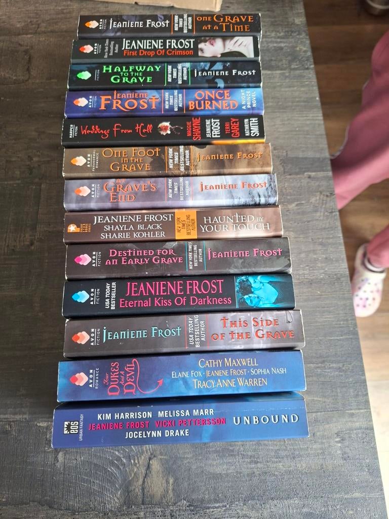 13 Engelse boeken van Jeaniene Frost, Boeken, Ophalen of Verzenden, Zo goed als nieuw