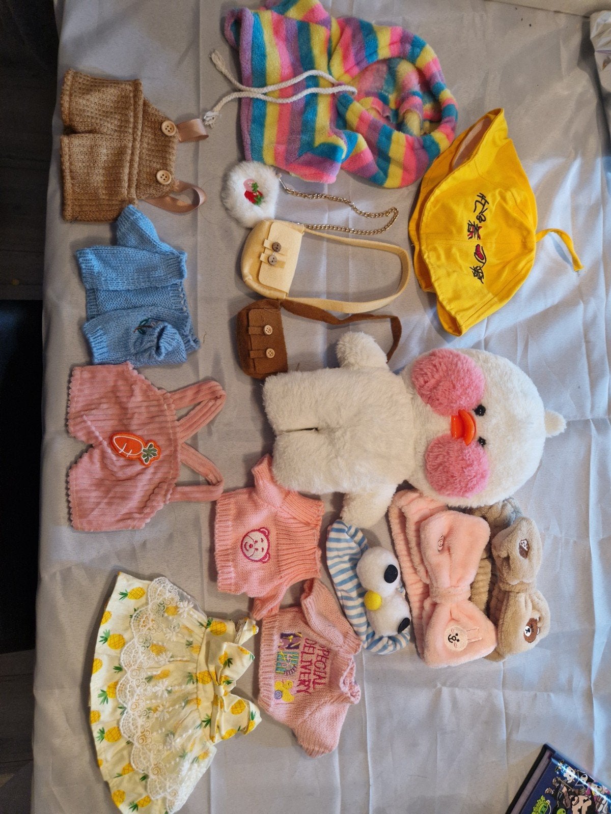 LaLafanfan Eend Knuffel met Kleding en Accessoires, Kinderen en Baby's, Speelgoed | Knuffels en Pluche, Overige merken, Overige karakters