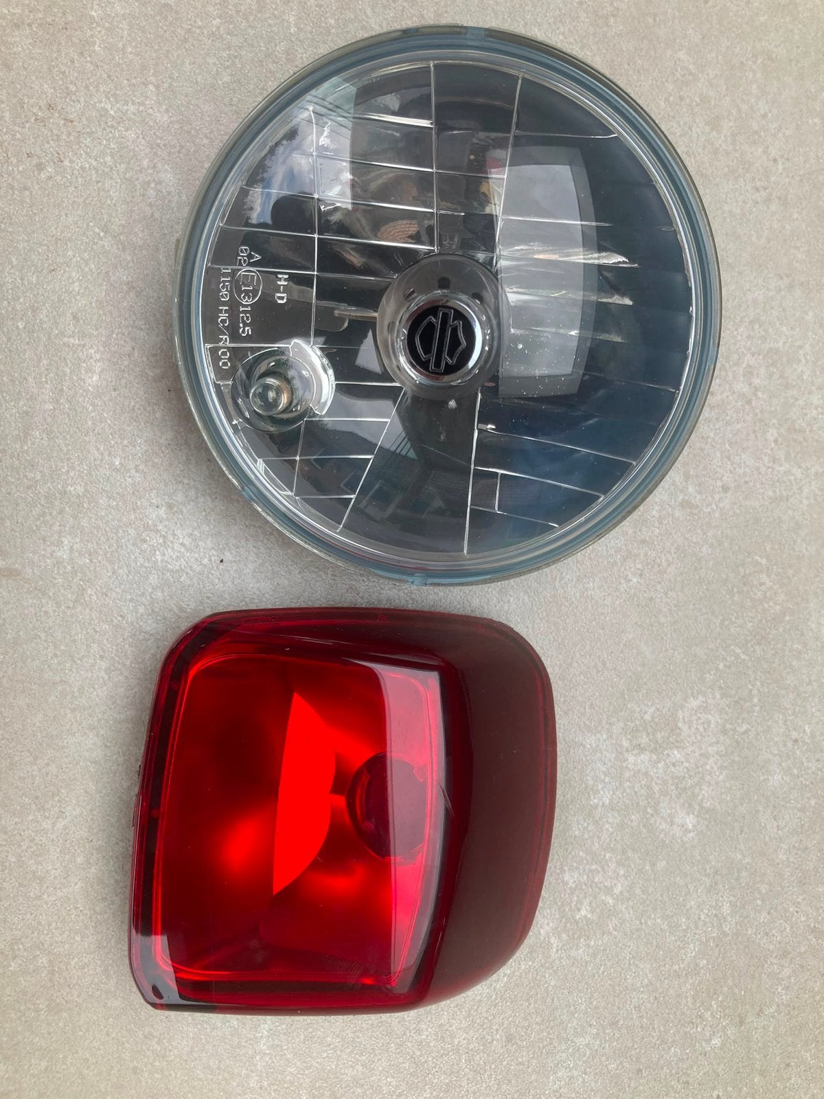 Harley Davidson V-Rod 2006 Originele koplamp en achterlicht, Motoren, Ophalen of Verzenden