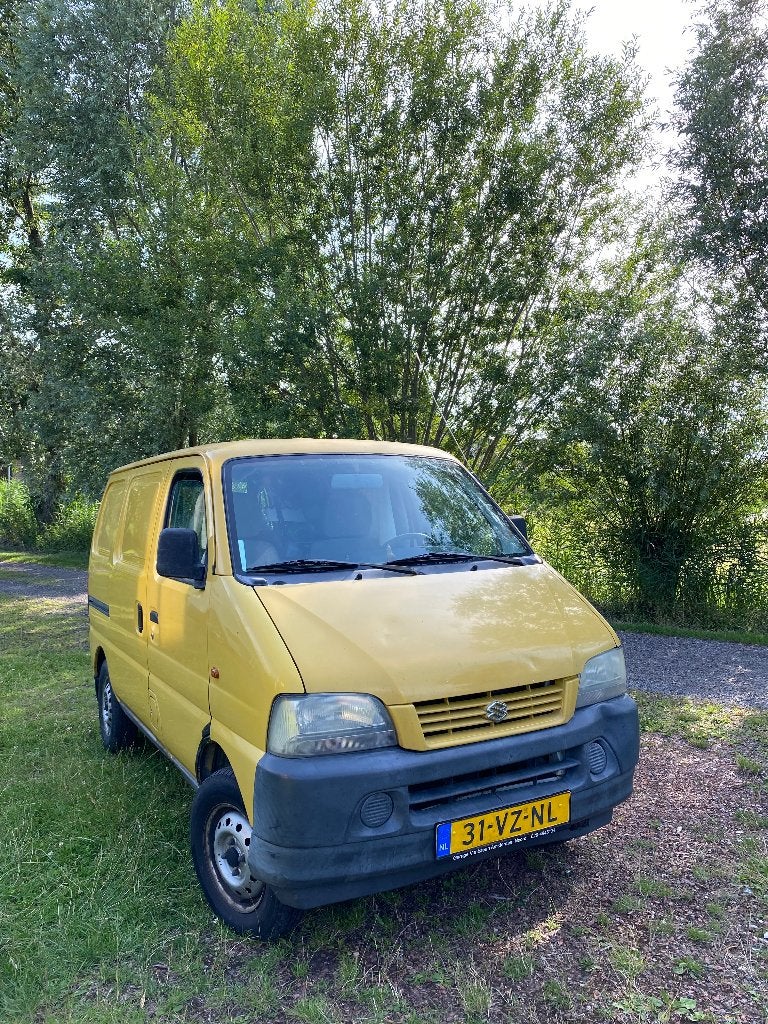 Suzuki Carry 1.3 VAN 2001, Auto's, Bestelauto's, Particulier, Suzuki, Benzine, Handgeschakeld, Origineel Nederlands, Geel, Achterwielaandrijving