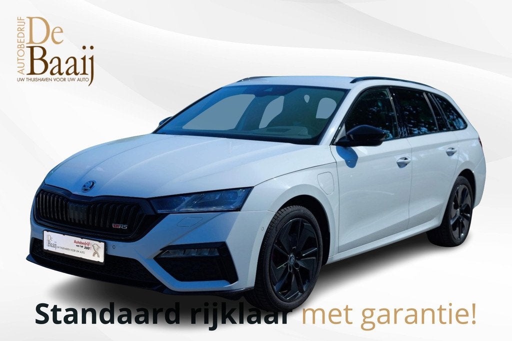 Skoda Octavia Combi 1.4 TSI RS iV | Alcantara leer pakket |, Gebruikt, Zwart, 4 cilinders, Met garantie (alle)