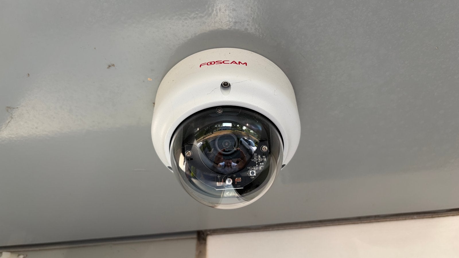 Foscam IP-camera - Altijd droog opgehangen, Ophalen of Verzenden, Gebruikt, Buitencamera