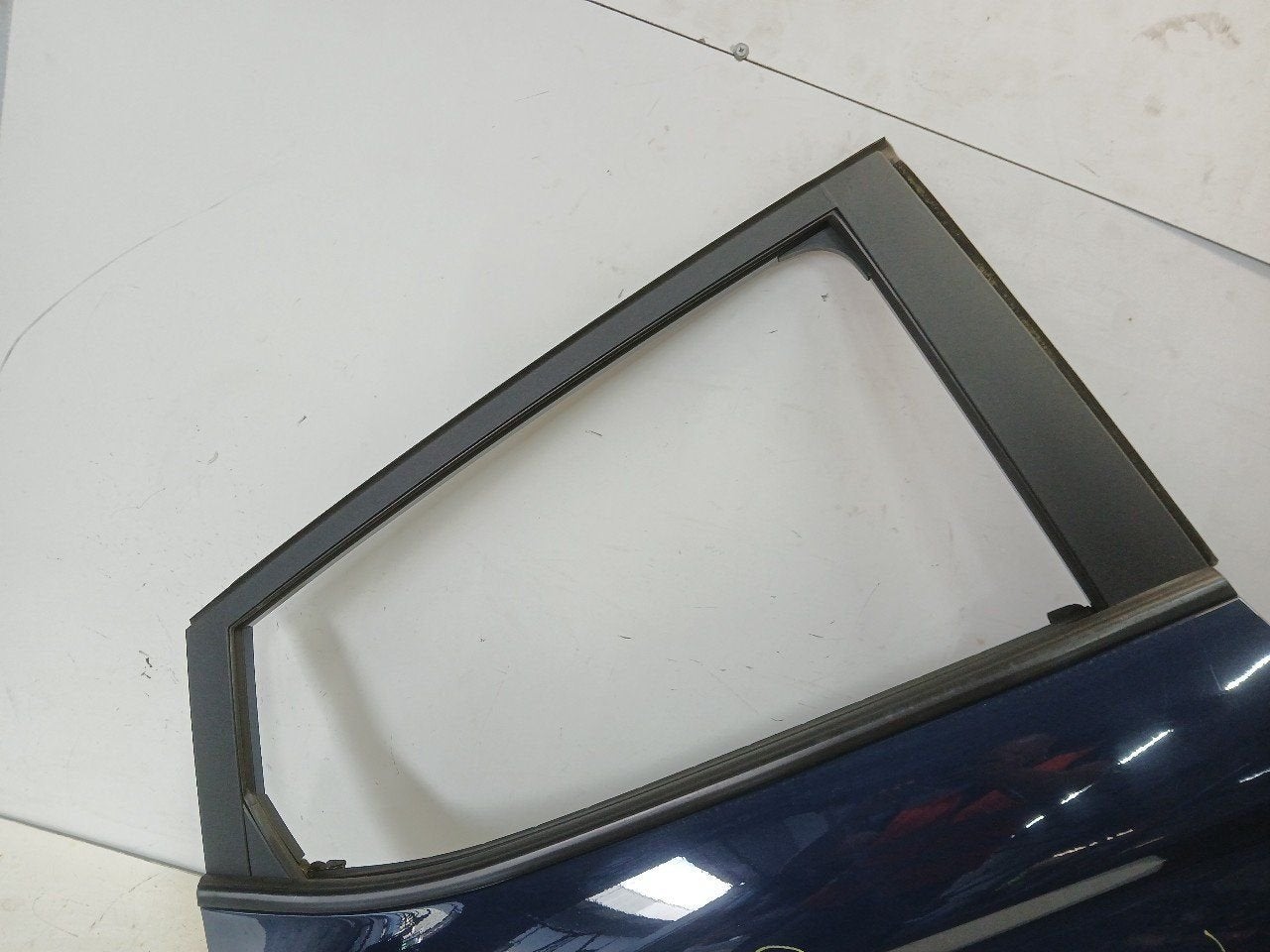 Portier rechts achter Ford Fiesta, Onderdelen@venauto.nl, Van der Ven Autorecycling B.V., Gebruikt, Ettenseweg 76, 4706 PB Roosendaal, The Netherlands