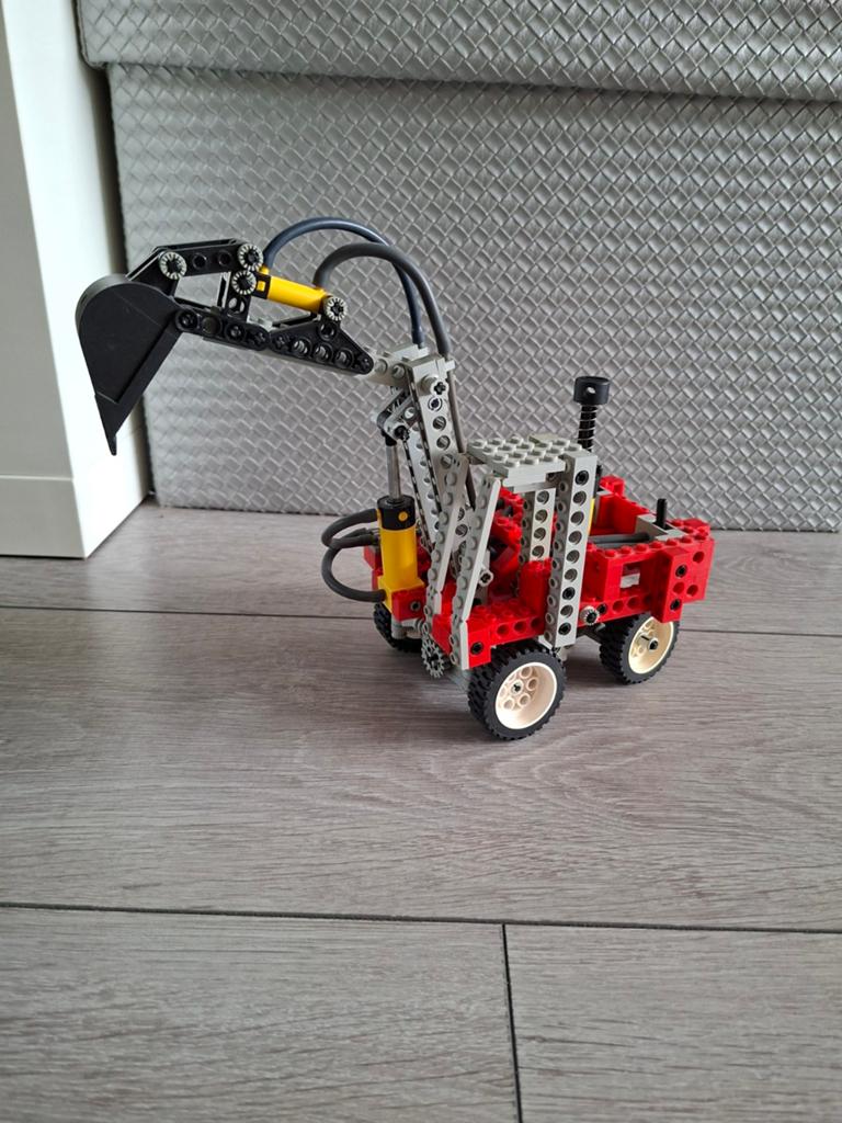 Lego technic kraan 8837, Ophalen of Verzenden, Zo goed als nieuw