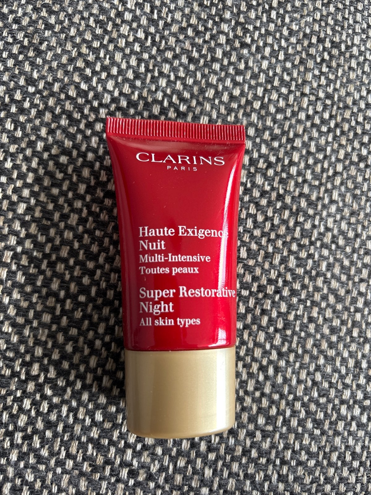 Clarins Super Restorative Night Crème - Alle huidtypes, Ophalen of Verzenden, Nieuw, Gehele gezicht, Verzorging