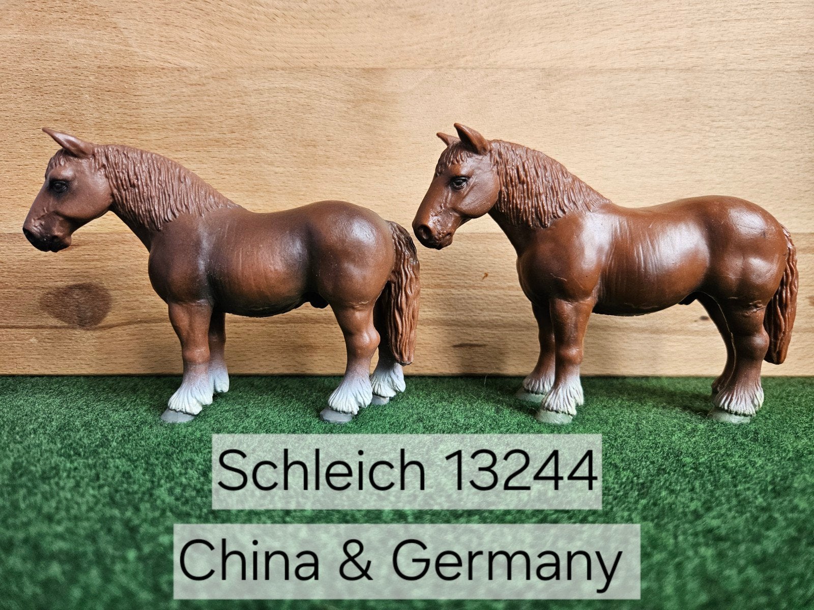 Schleich 13244 Koudbloed ruin uit 2000, Ophalen of Verzenden, Zo goed als nieuw, Paard, Beeldje of Figuurtje