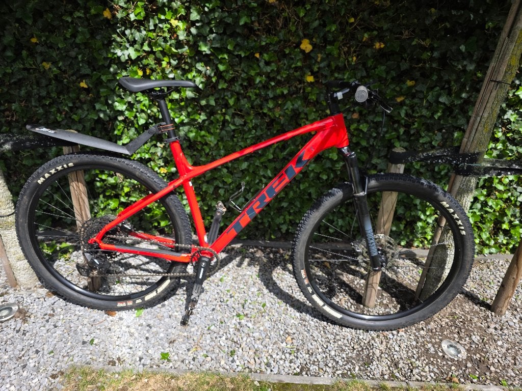 mountainbike TREK Marlin 8, Ophalen, Hardtail, Heren, 49 tot 53 cm