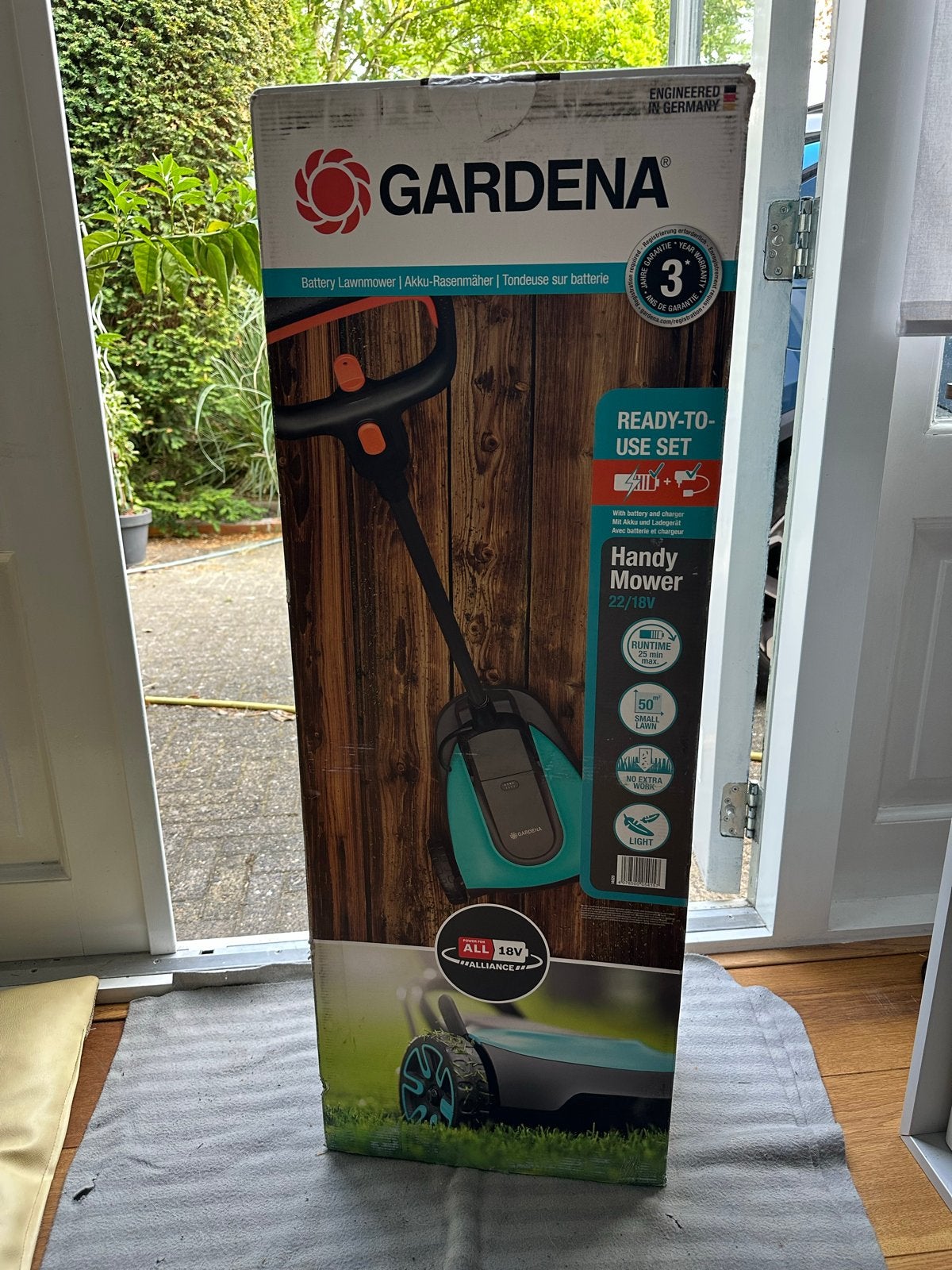 GARDENA HandyMower met Accu - Nieuw in doos, Tuin en Terras, Grasmaaiers, Ophalen, Cirkelmaaier, Minder dan 30 cm, Accu-grasmaaier
