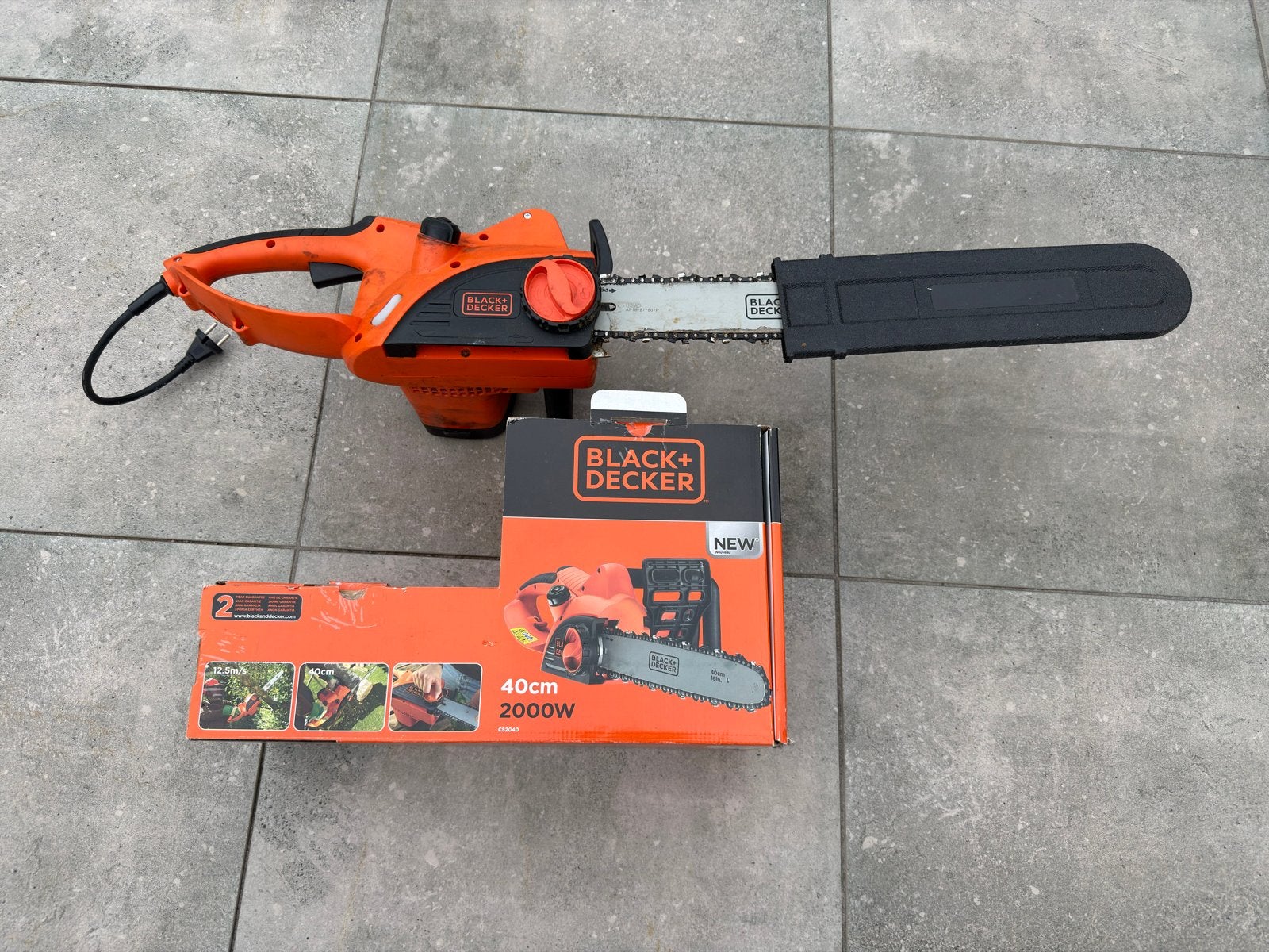 Black Decker Kettingzaag 40cm 2000W, Verzenden, 70 mm of meer, Kettingzaag, Zo goed als nieuw