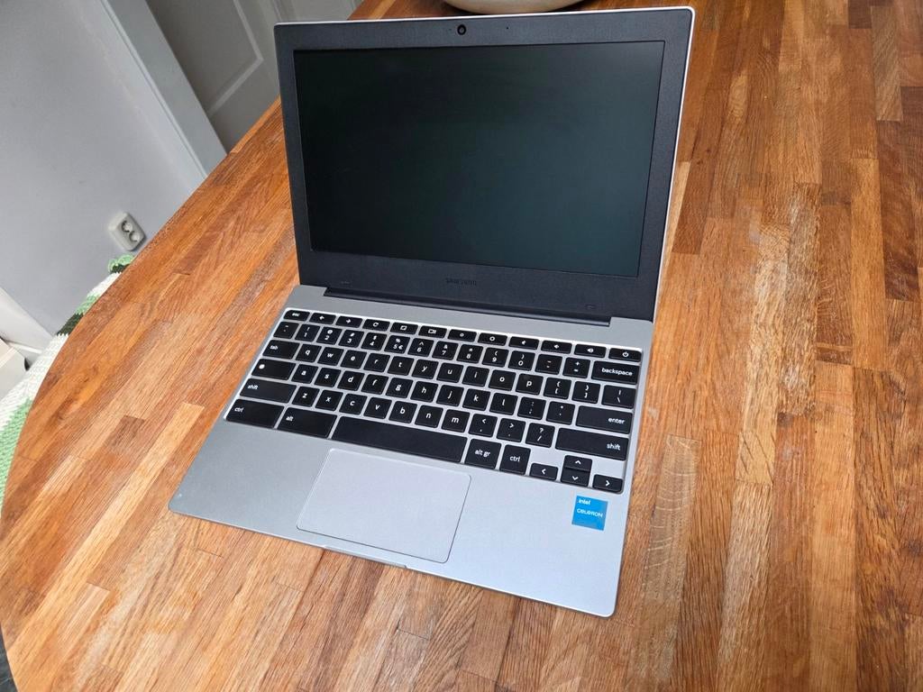 Samsung Chromebook XE310XDA - Zo goed als nieuw, 14 inch, 4 GB of minder, 64 GB, Ophalen of Verzenden