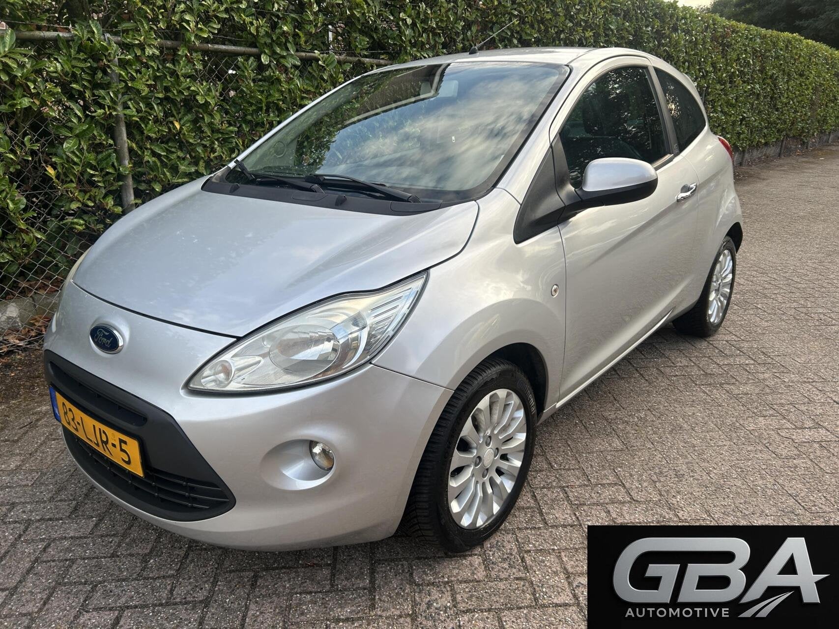 Ford Ka 1.2 Titanium X Climate Control! APK t/m 13-05-2027!, Auto's, Voorwielaandrijving, Stof, Gebruikt, 1242 cc
