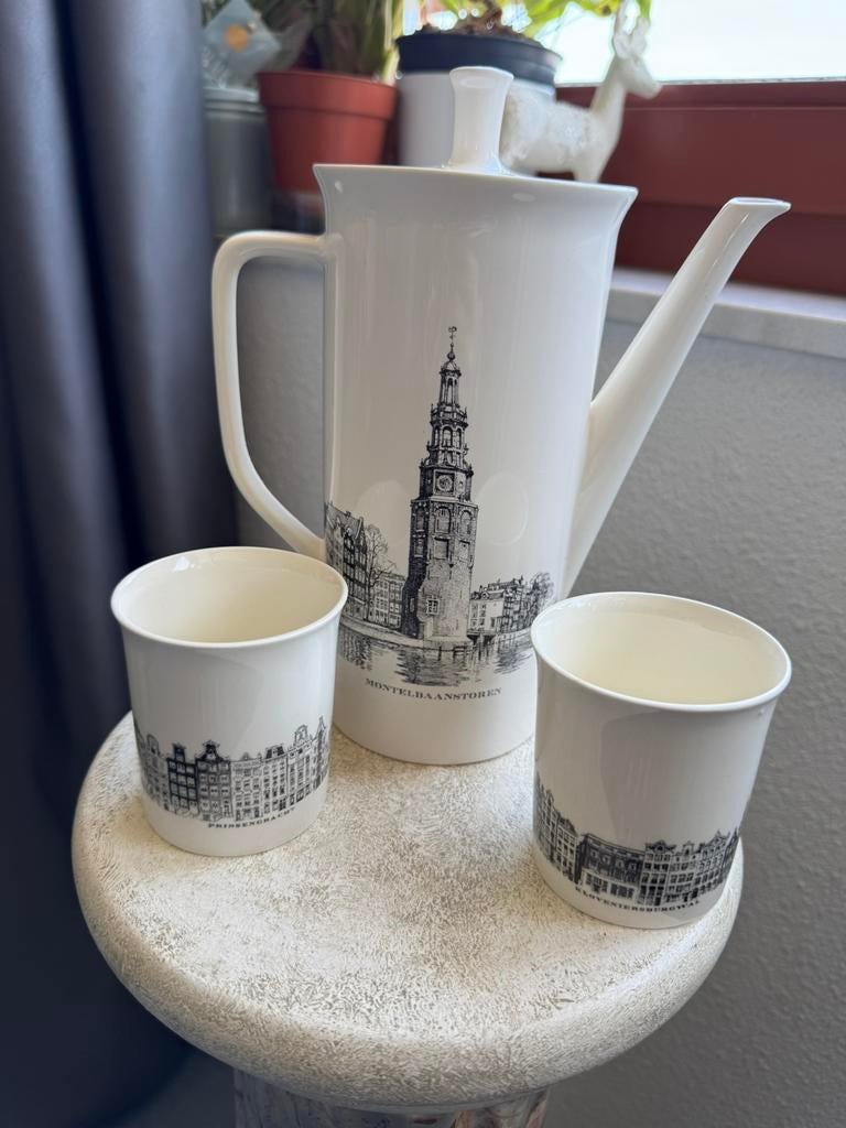 Villeroy & Boch Tea Coffee Pot and two cups, Verzenden