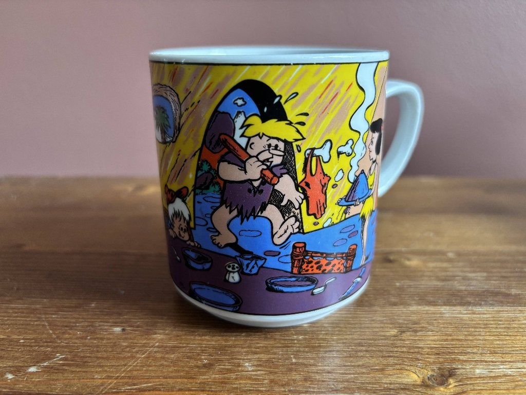 Flintstones koffie mok "Barney komt thuis", Ophalen of Verzenden, Overige figuren, Gebruikt, Gebruiksvoorwerp